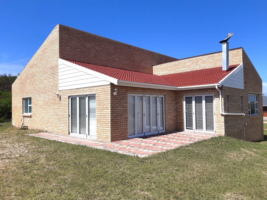 3 Bedroom Property for Sale in Paradise Beach Eastern Cape